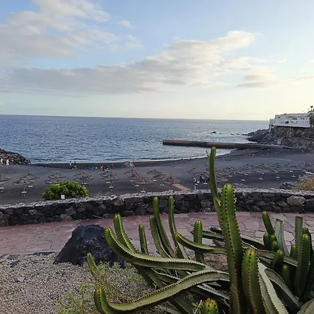 아파트 Apartamento Arcoiris 칼라오살바헤