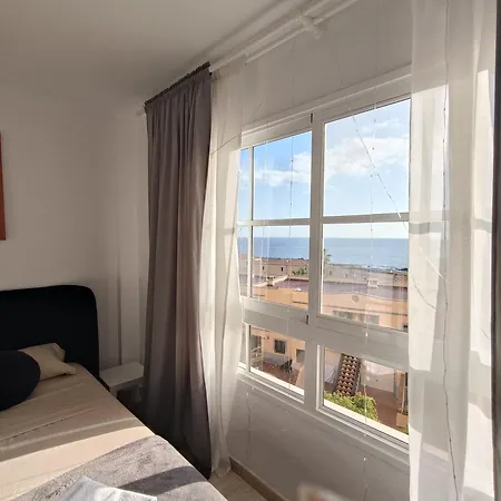 Apartamento Arcoiris 아파트 칼라오살바헤