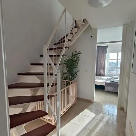 Apartamento Arcoiris Apartment *